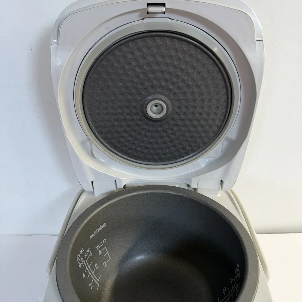 Toshiba RCK-A10EX Induction Heating Rice Cooker 1.0L White - Storage B-10